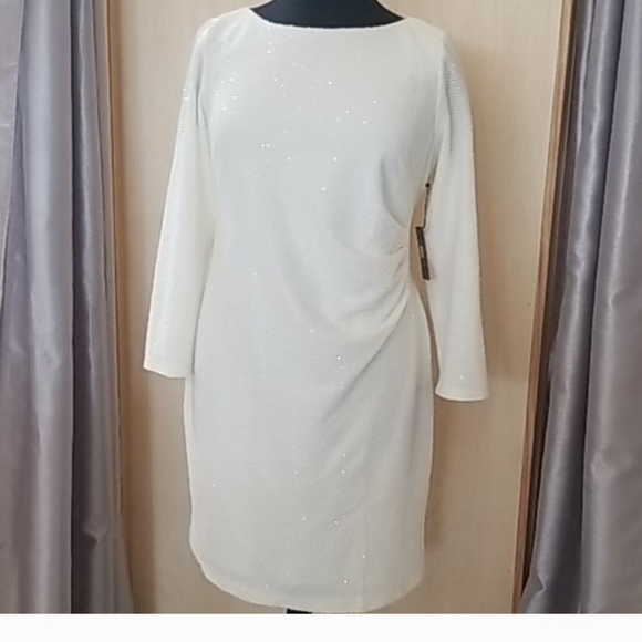 Vince Camuto ivory ruched waist dress - Picture 2 of 5